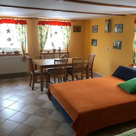 Chalet Chalupa U Zezulku Kraliky